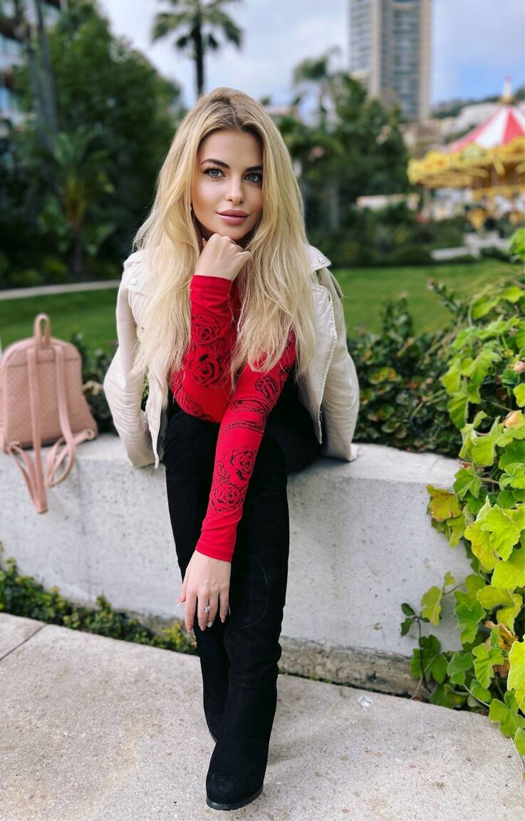 Evgeniya an international dating site