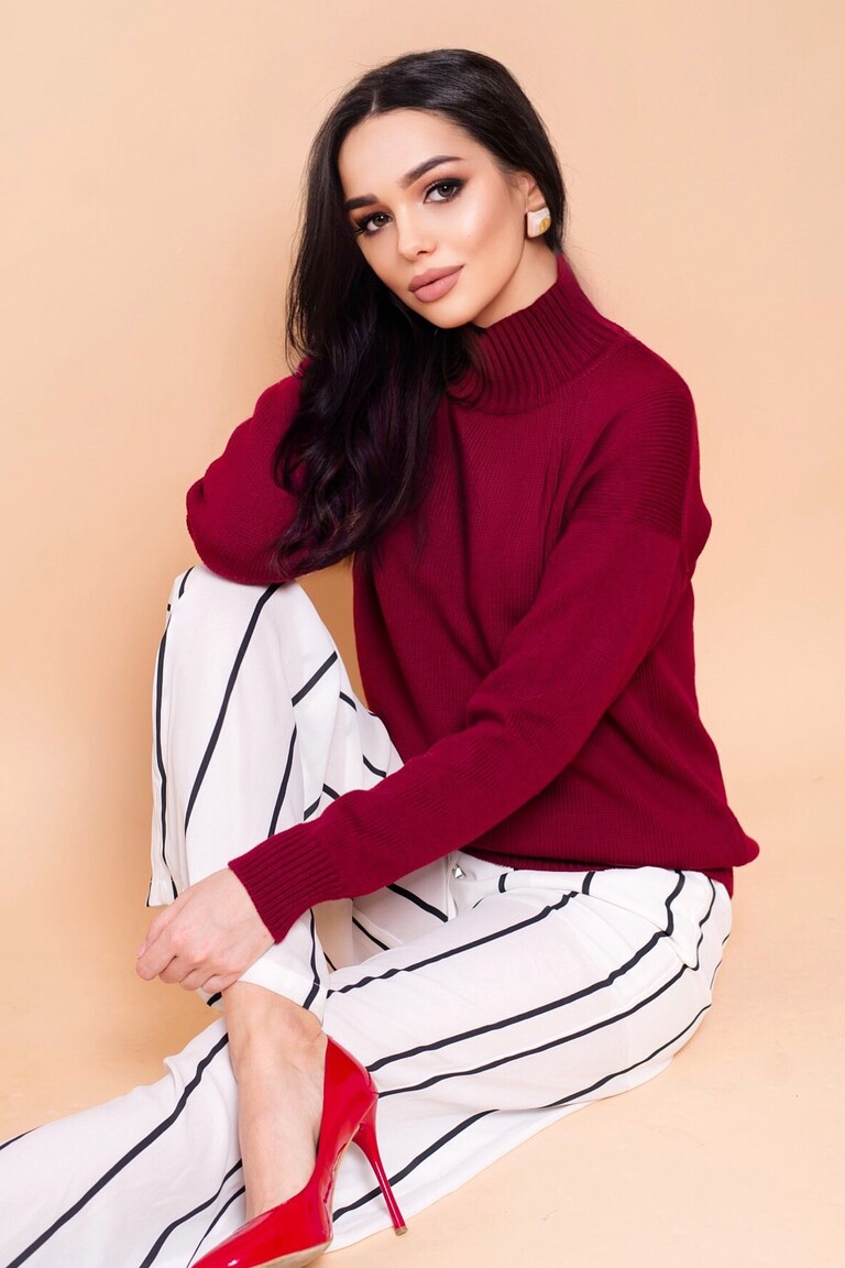 Kate dating international online