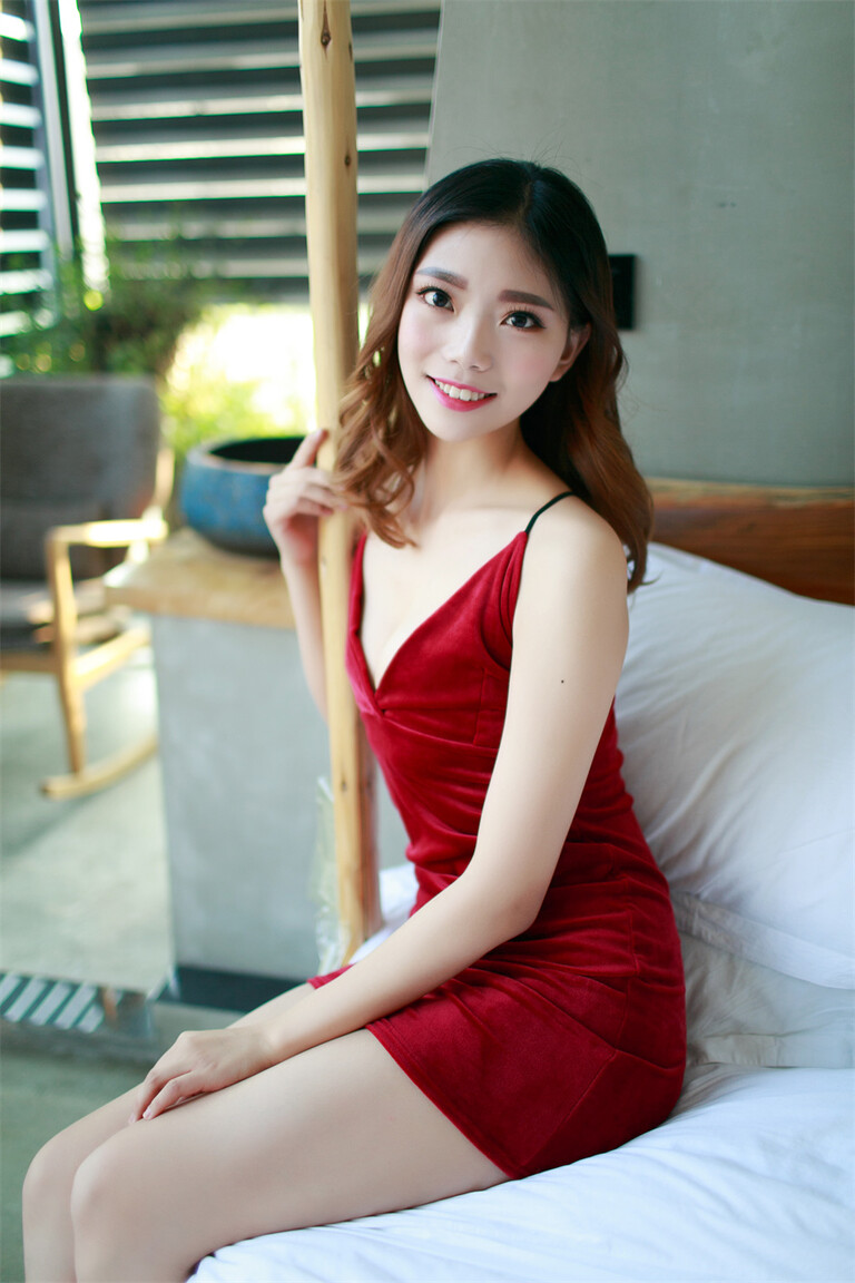 Wang Yi Qi dating sites internationally