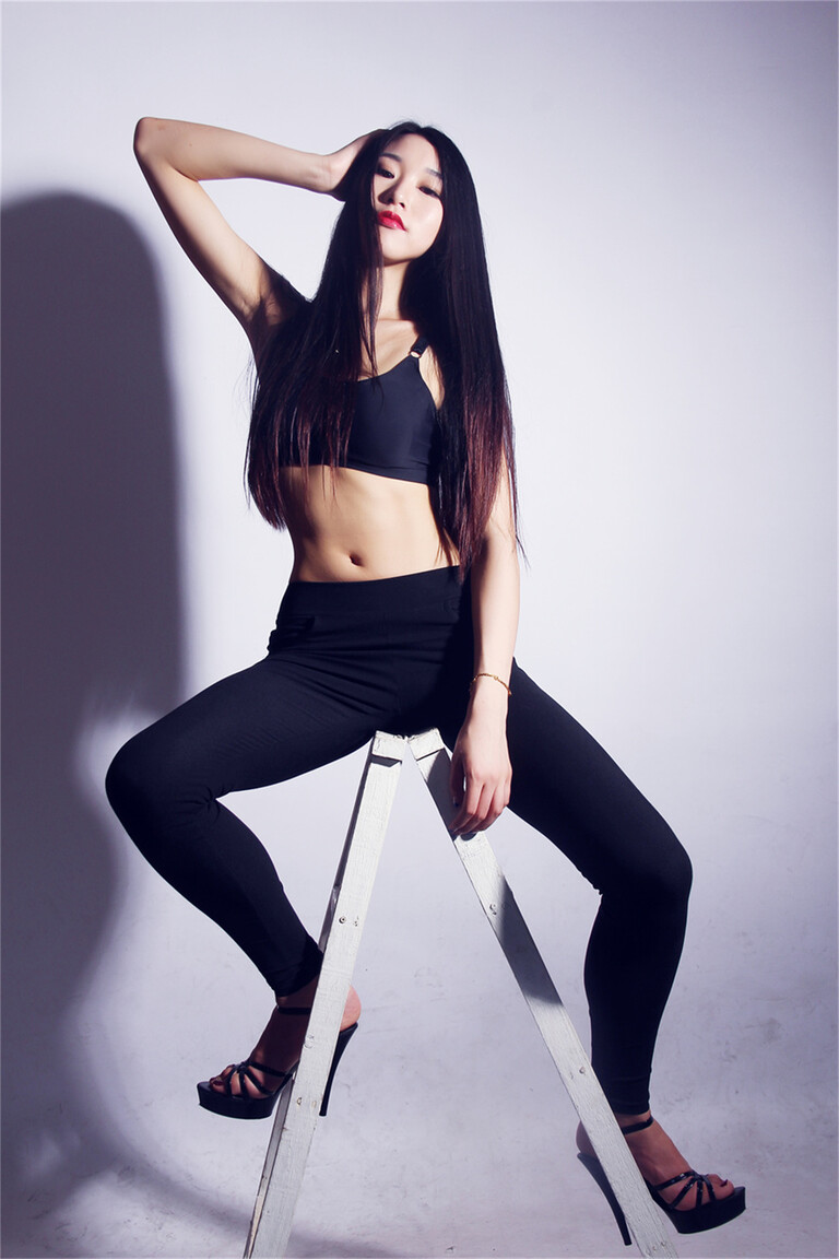 Feng Jing Yan international dating central