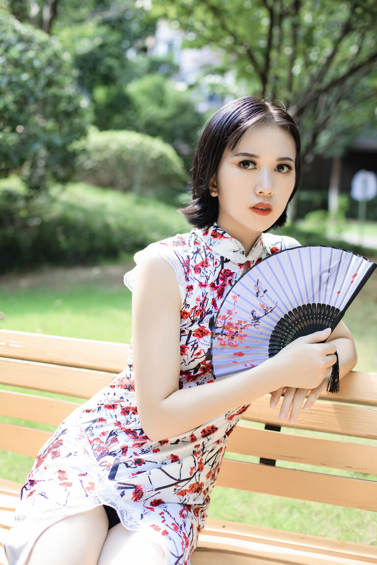 Zhang Qiong Qiong international dating in germany