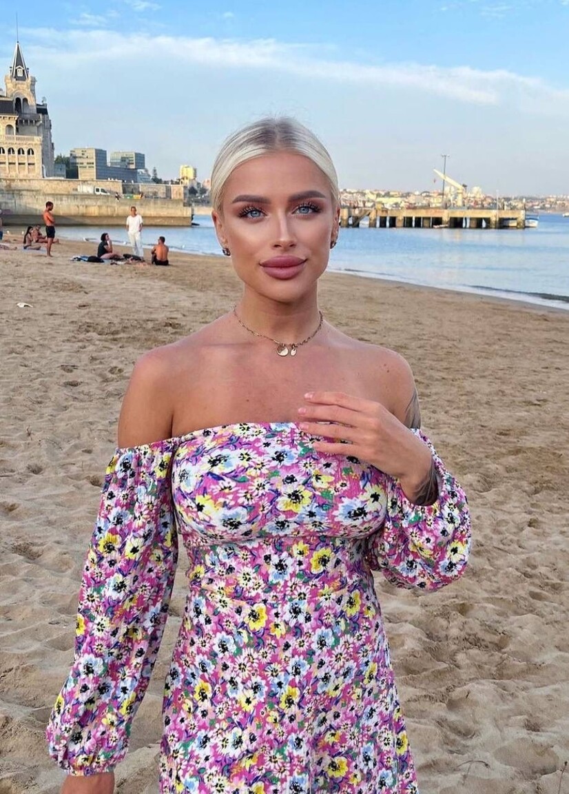 Valeria international dating love