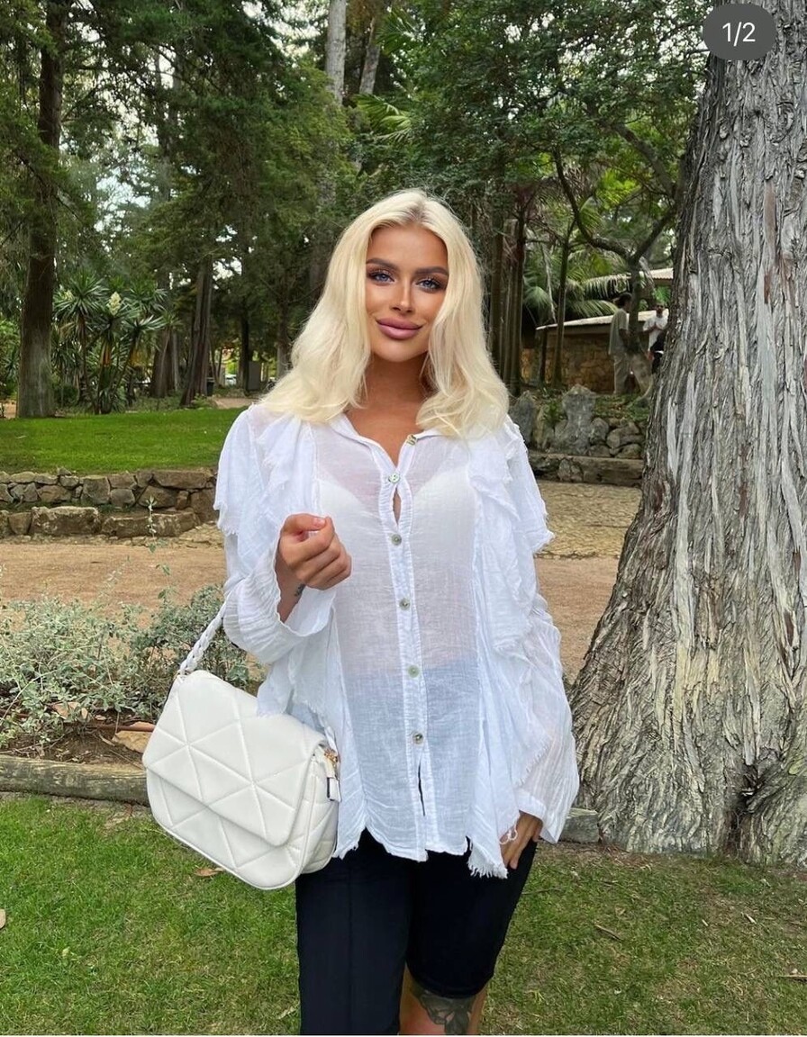 Valeria international dating love