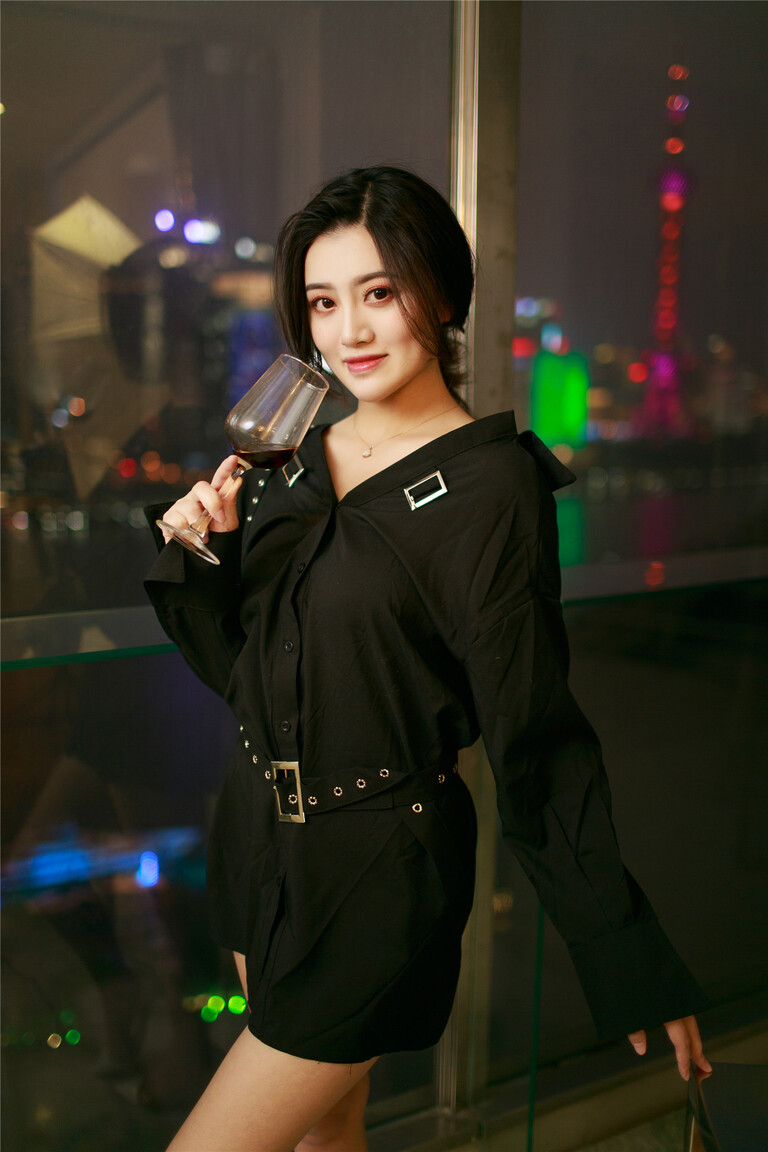 Li Yuan Yuan international dating top