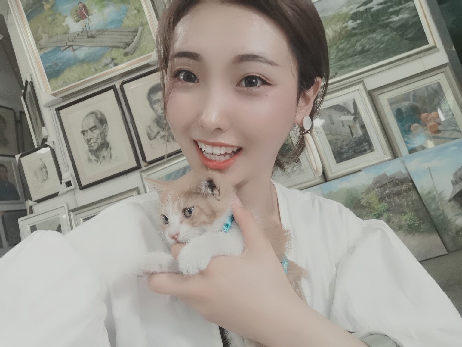 Hu Ying Ying international japanese dating