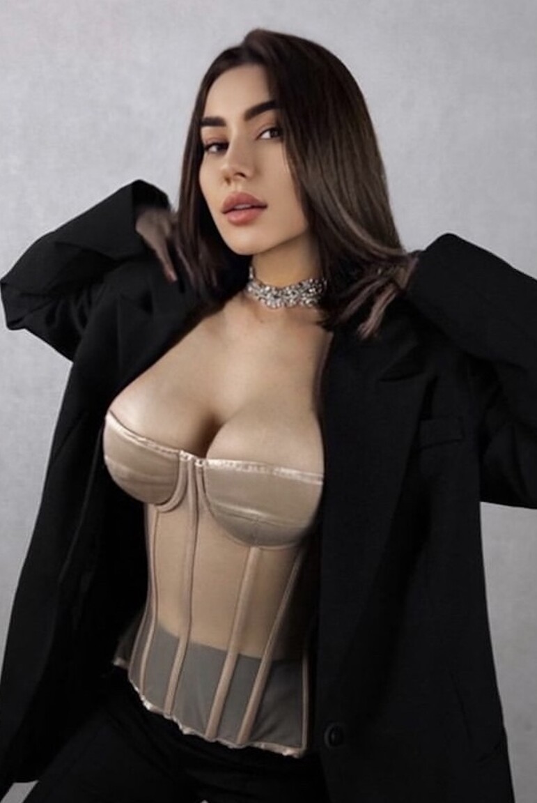 Margo romanian brides dating