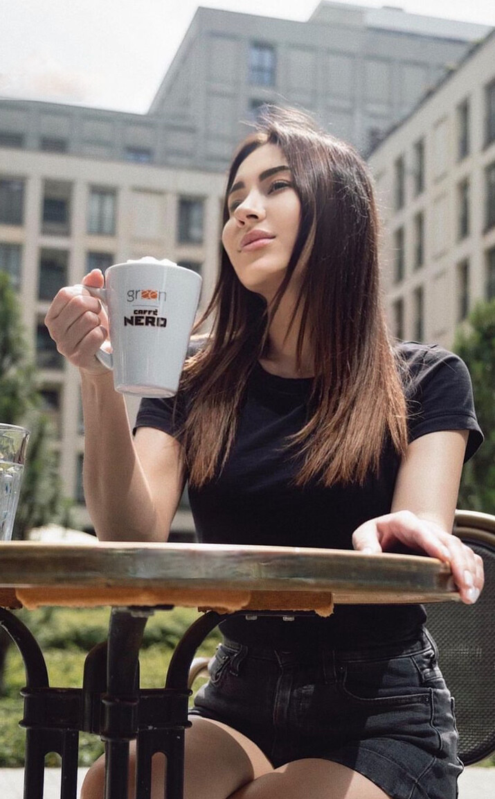 Margo romanian brides dating