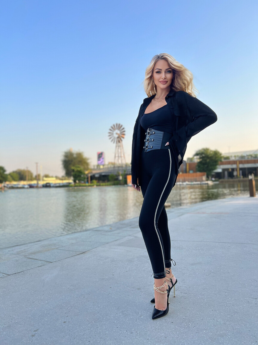 Lera international dating reality show