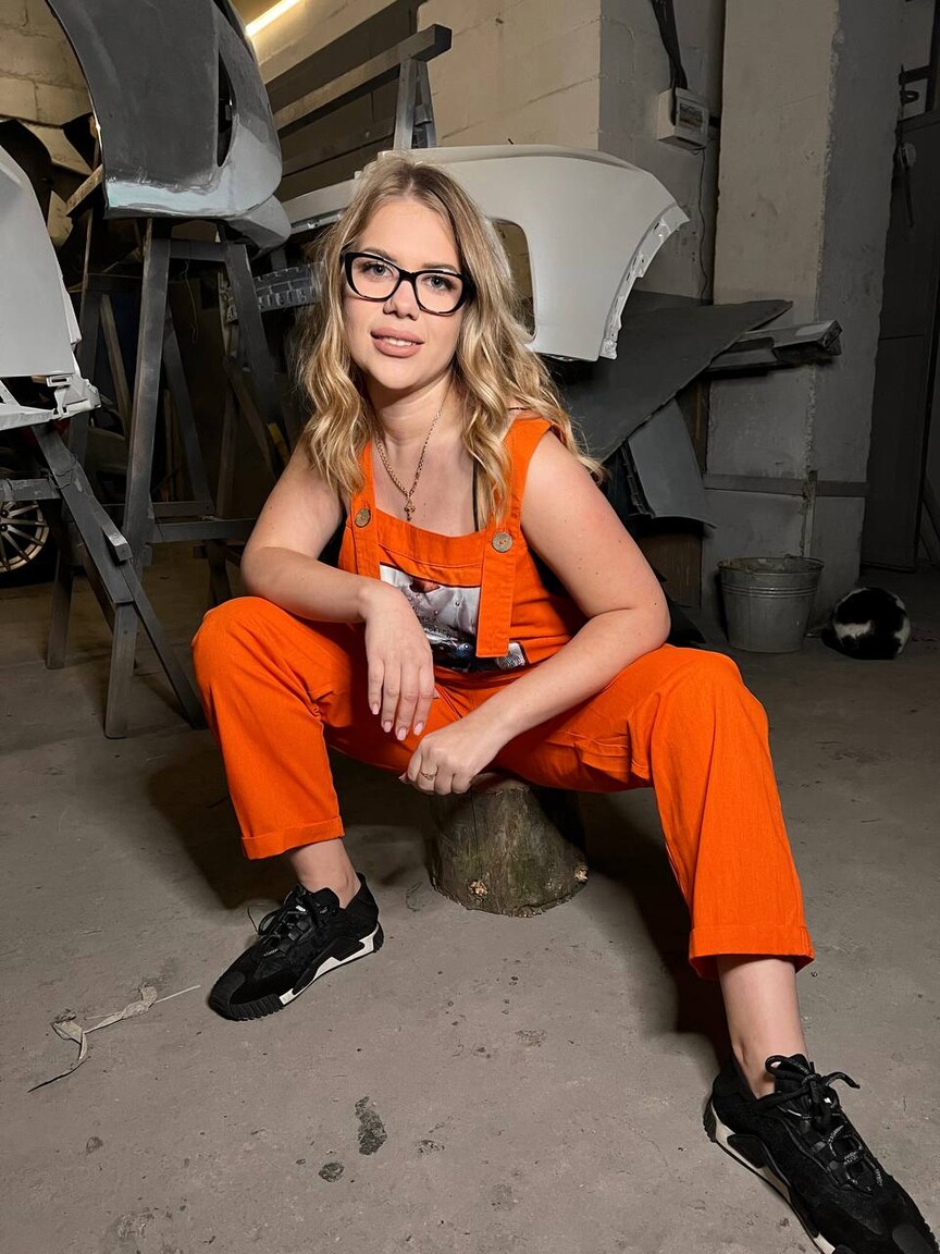 Yulia international dating site english