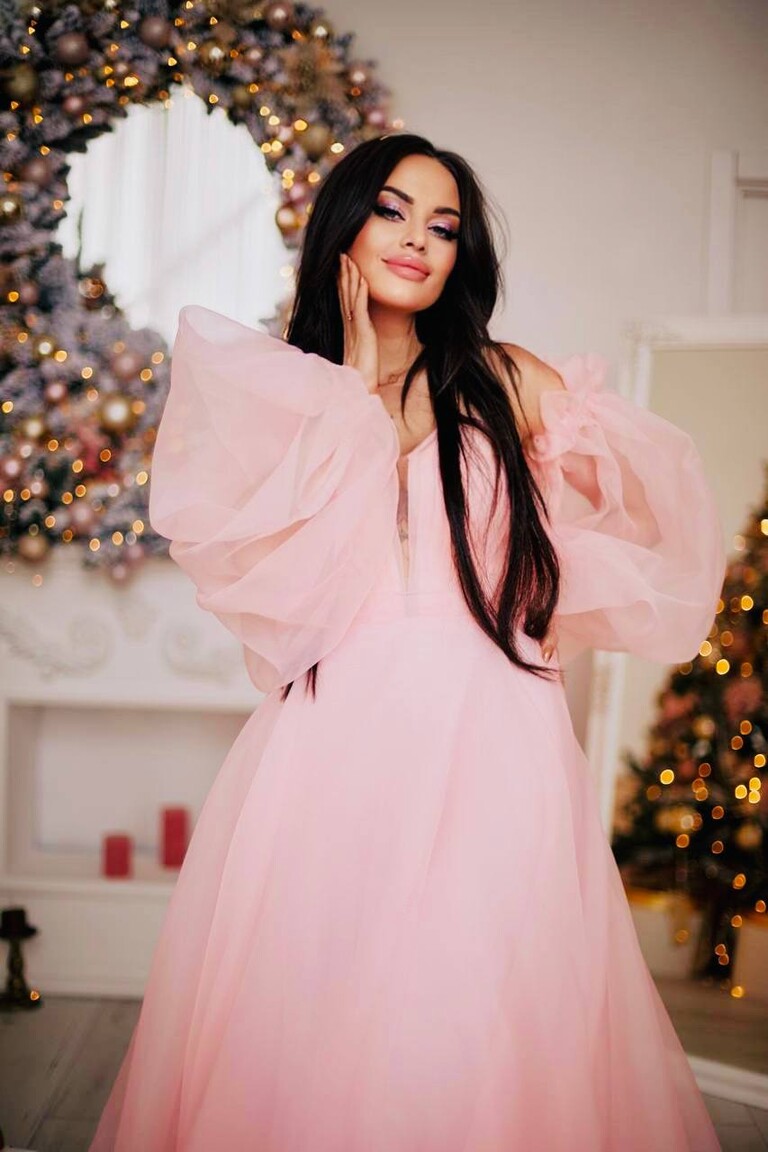 Daria rose brides dating site