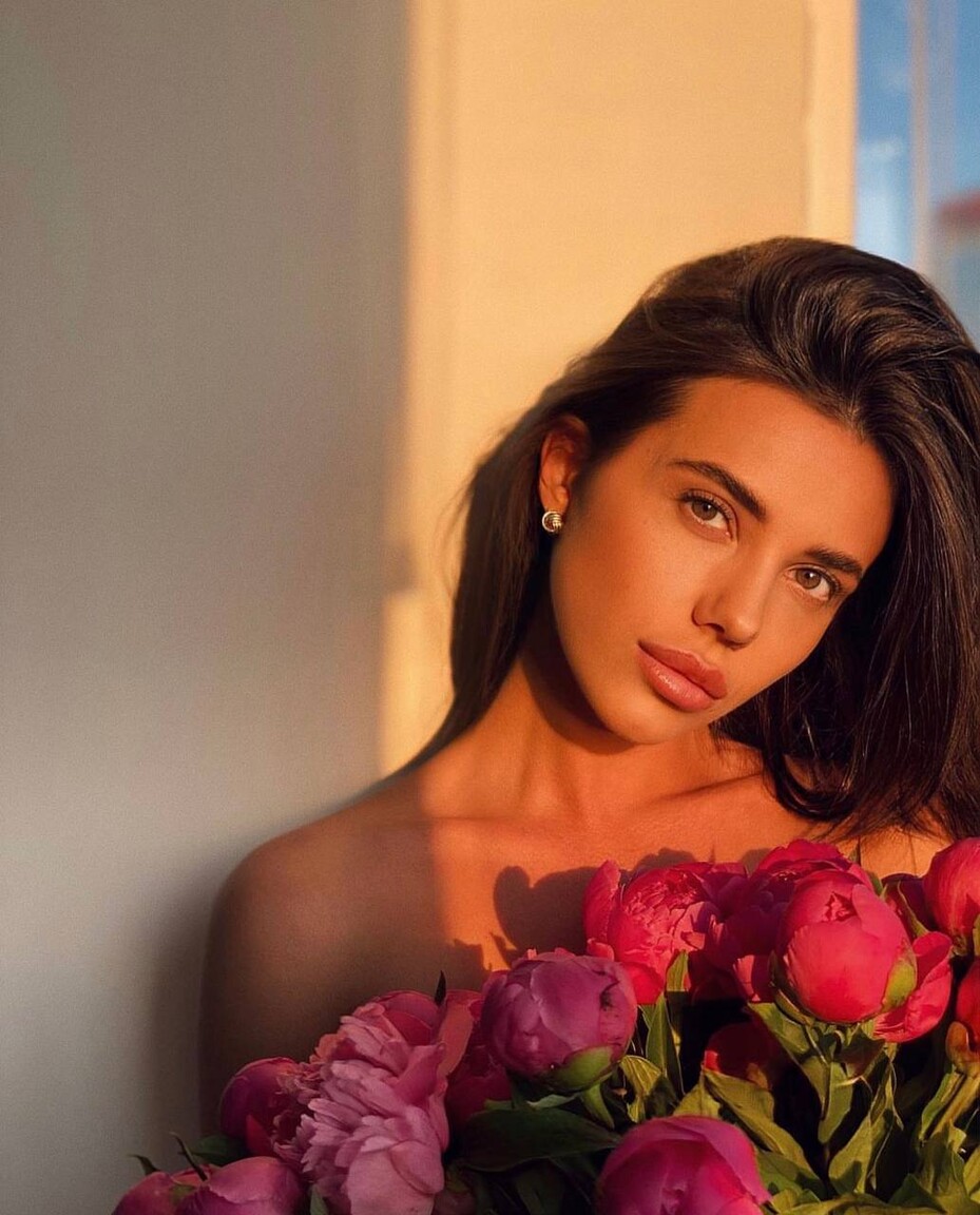 Nastya  dating international online