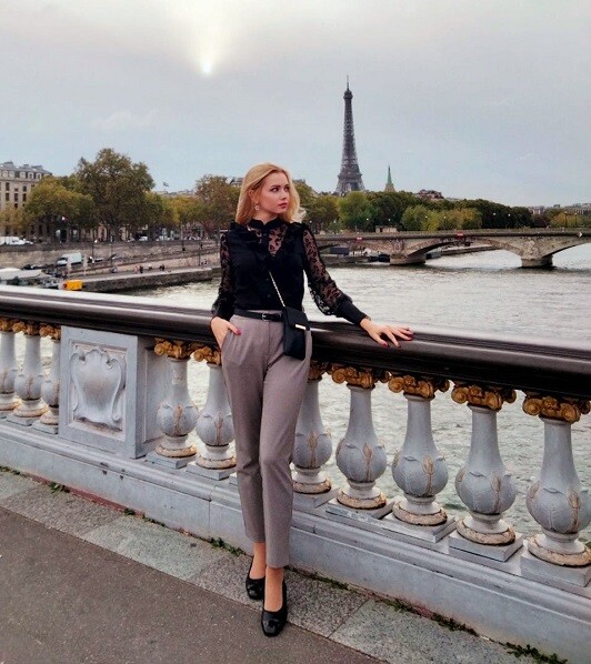 Diana dating a international student