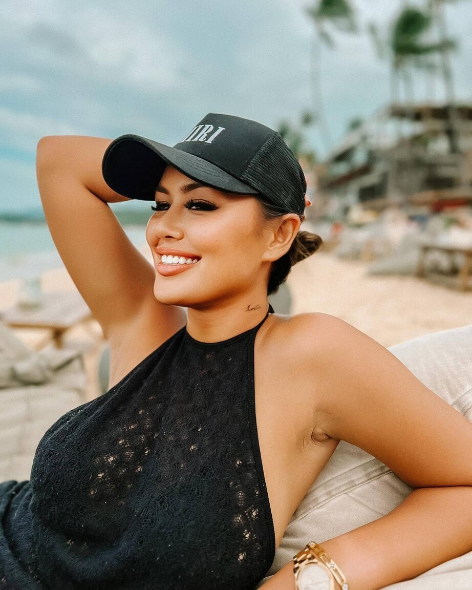 Melinda indonesian brides dating site