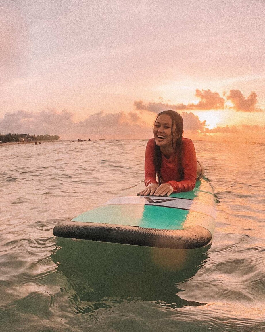 Melinda indonesian brides dating site