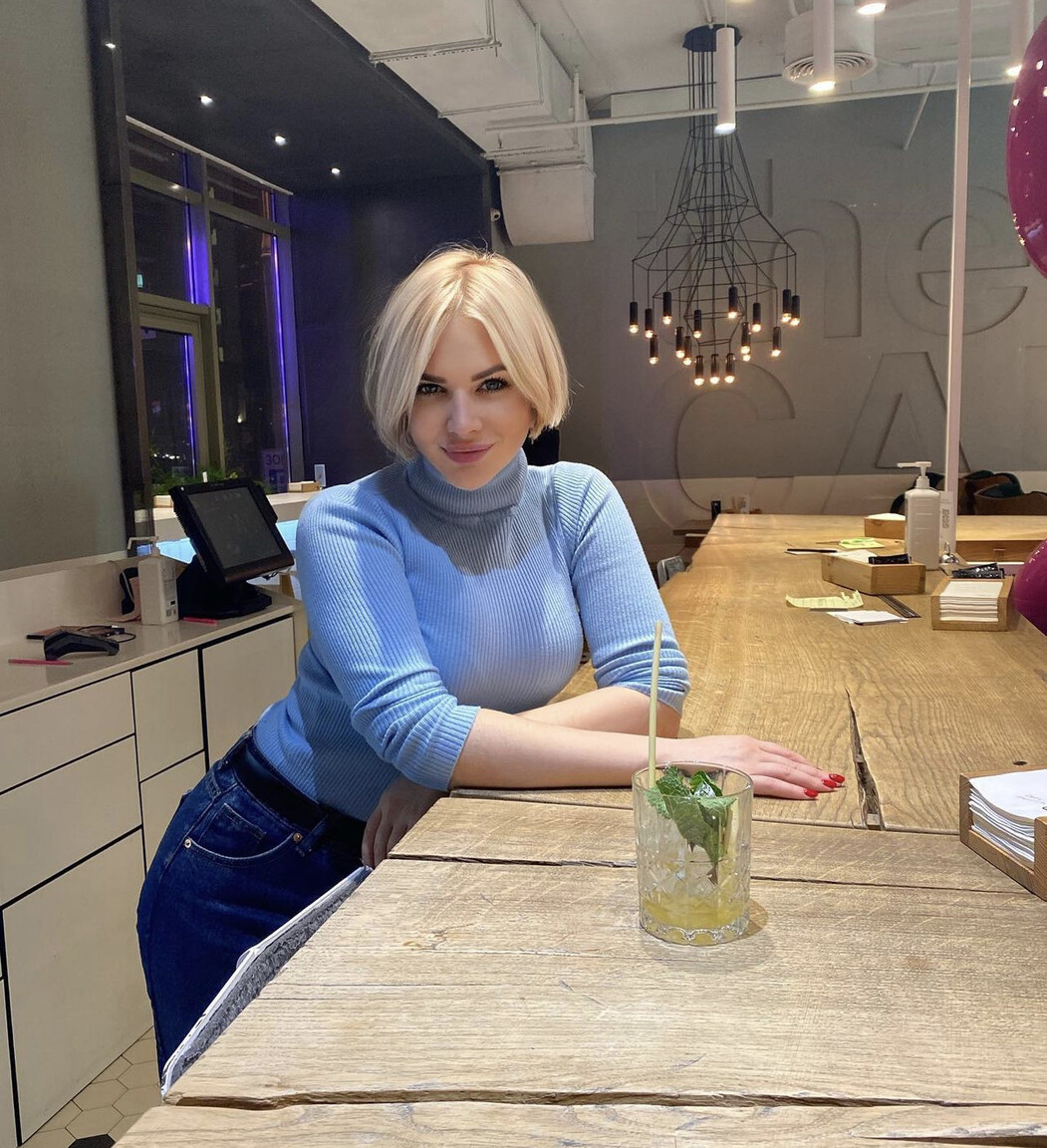 Julia international dating forum