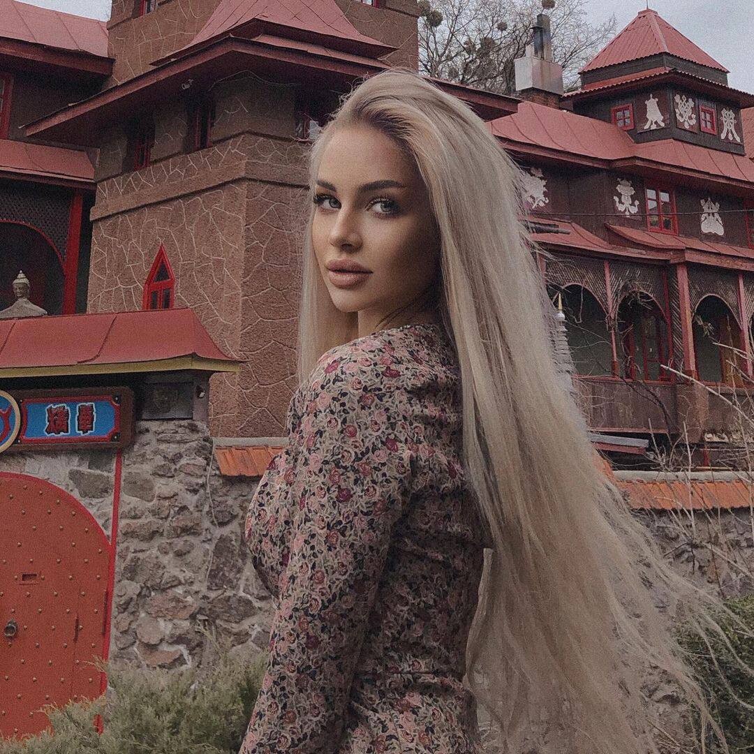 Viola international dating local