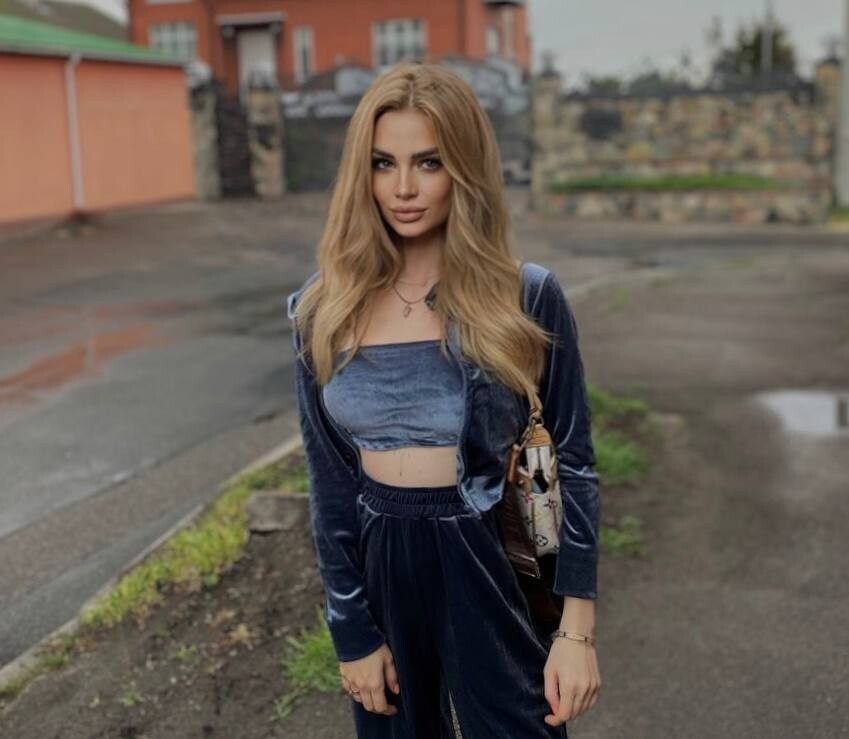 Viola international dating local