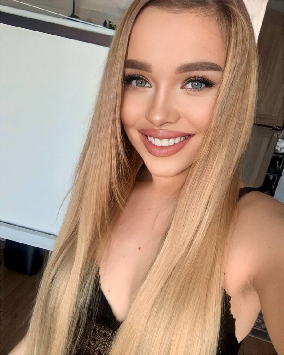 Emilia uzbek brides dating