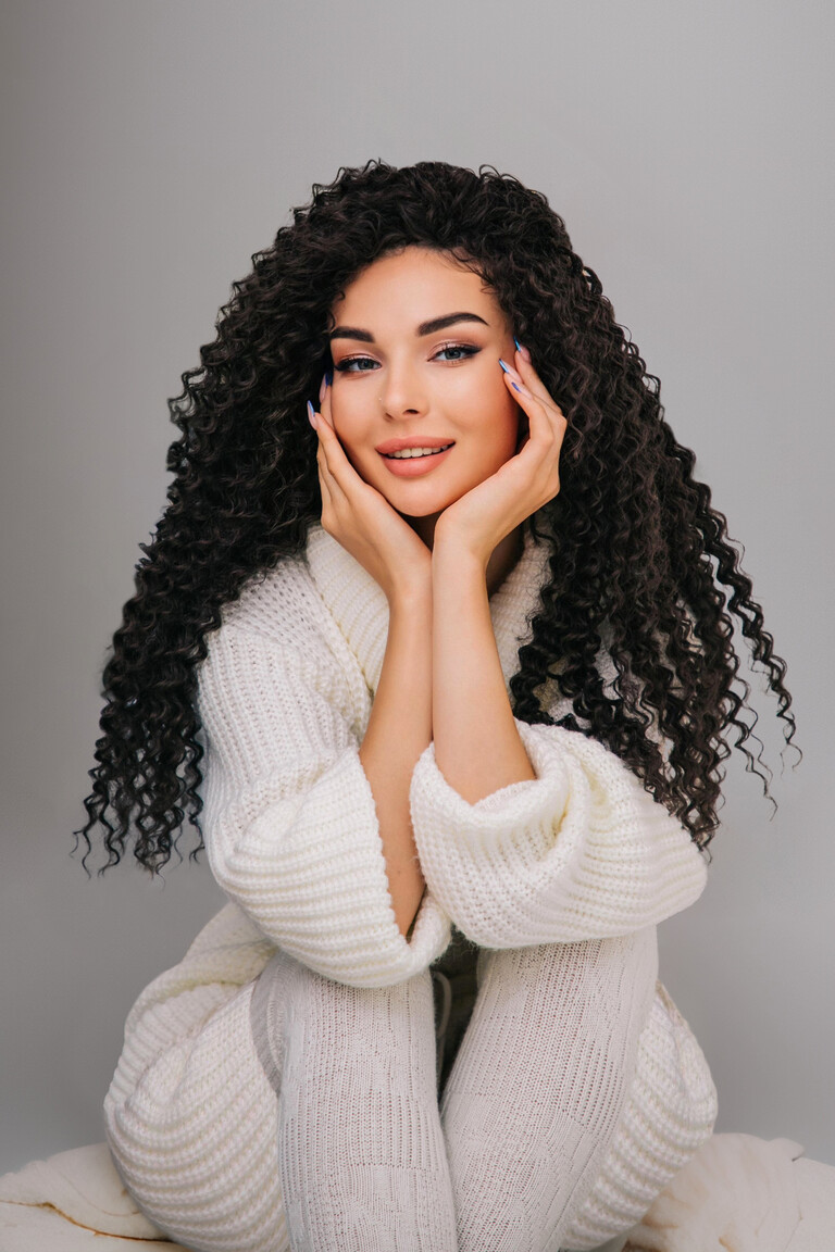 Olesya indonesian brides dating site