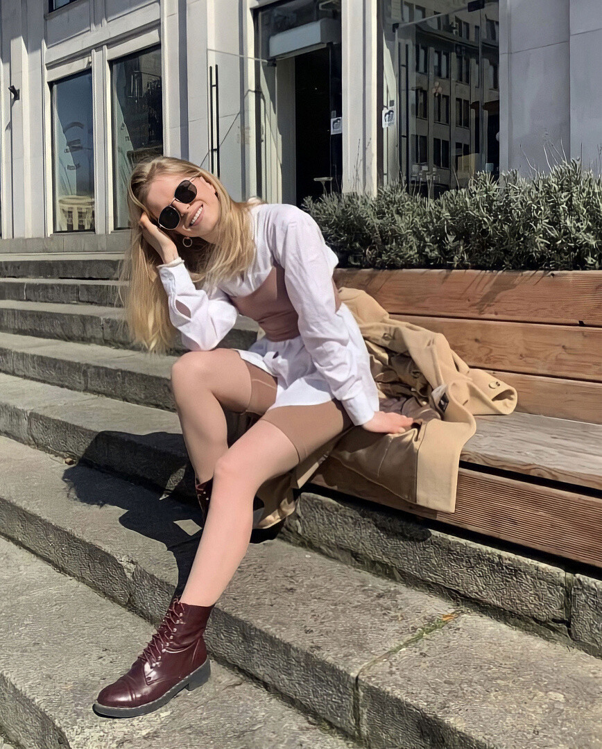 Manuela international dating network