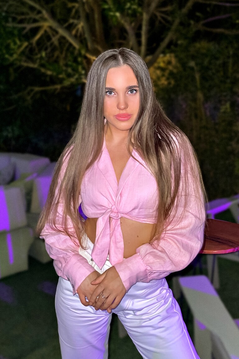 Julia international dating sites europe