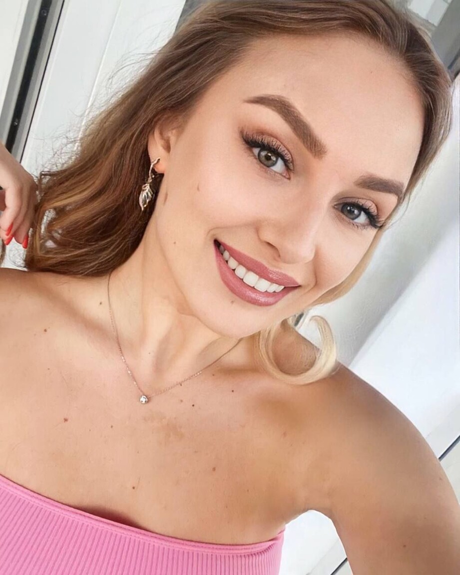 Anna international dating sites list