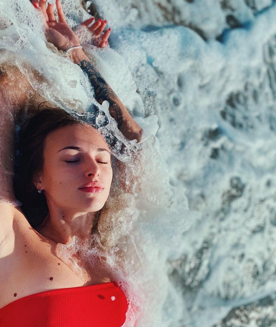 Liza international dating website