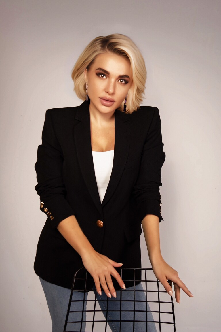 Alina israeli brides dating