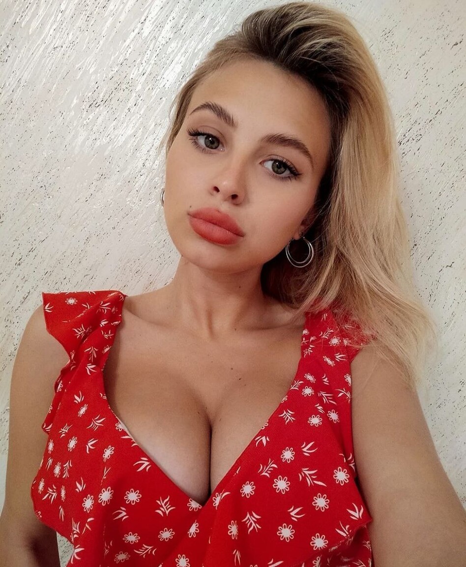 Ruslana latvian brides dating