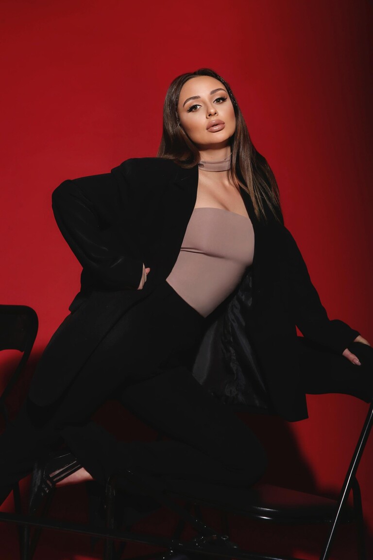 Roksolana latvian brides dating