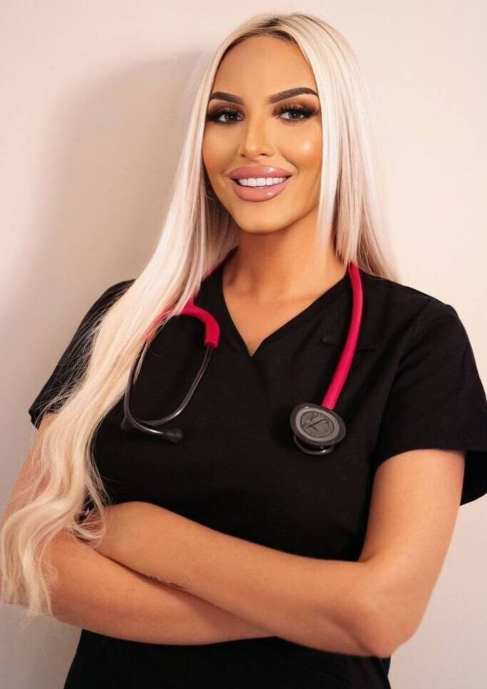 Sabrina an international dating site