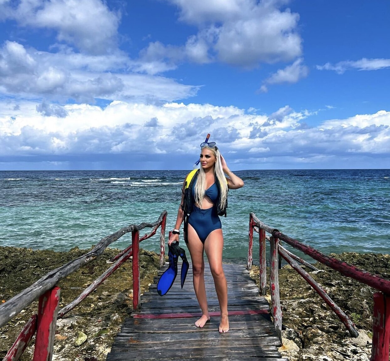 Sabrina an international dating site