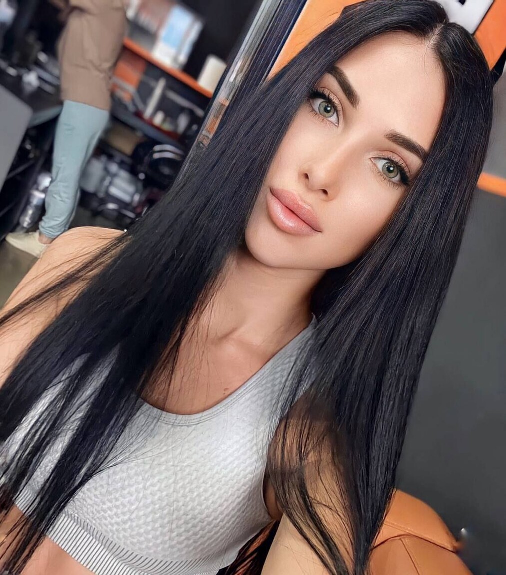 Irina international dating romania