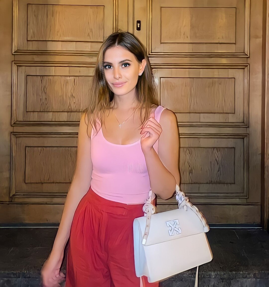 Nicole international dating usa