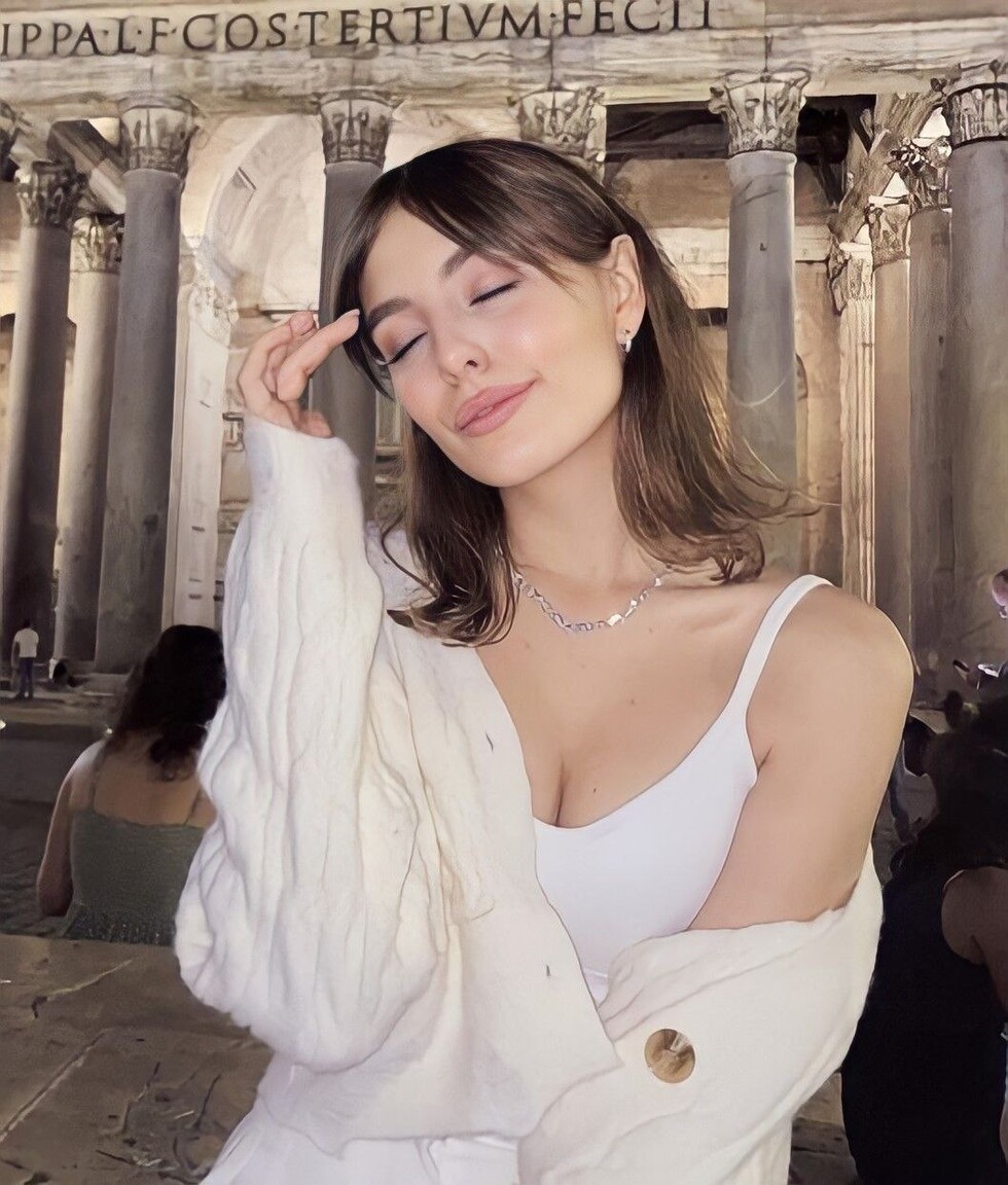 Nicole international dating usa