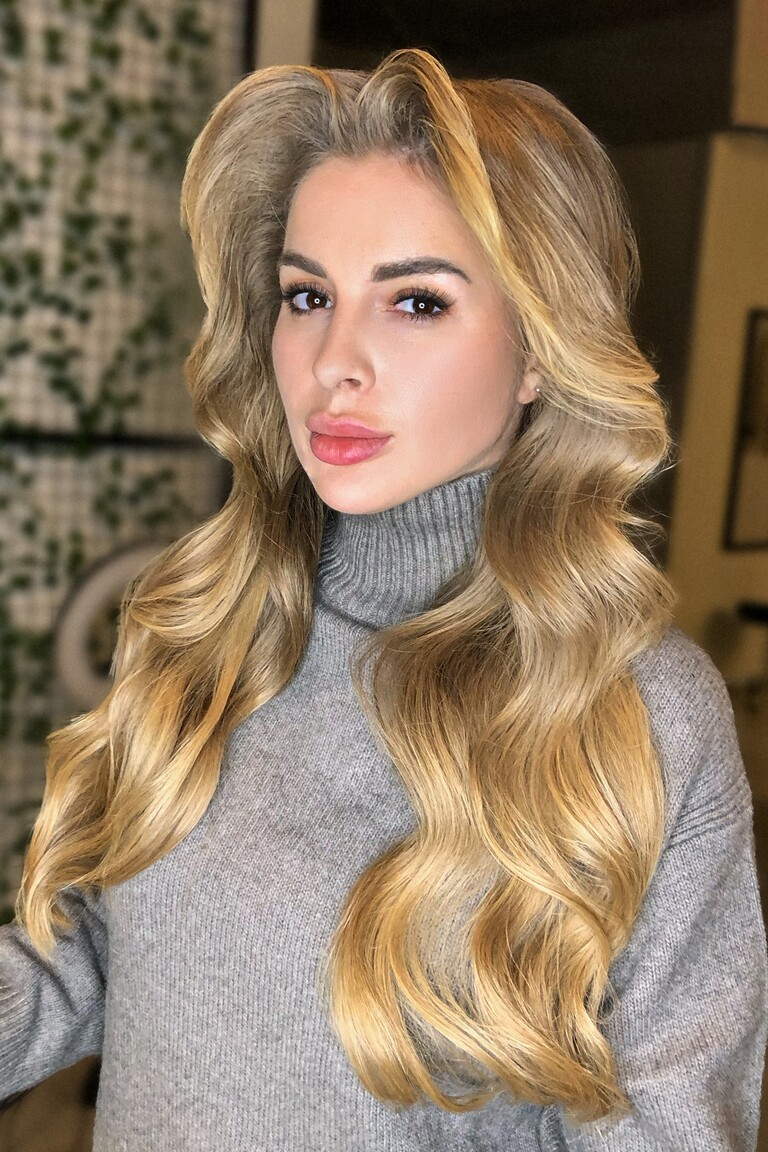 Anna poland brides dating