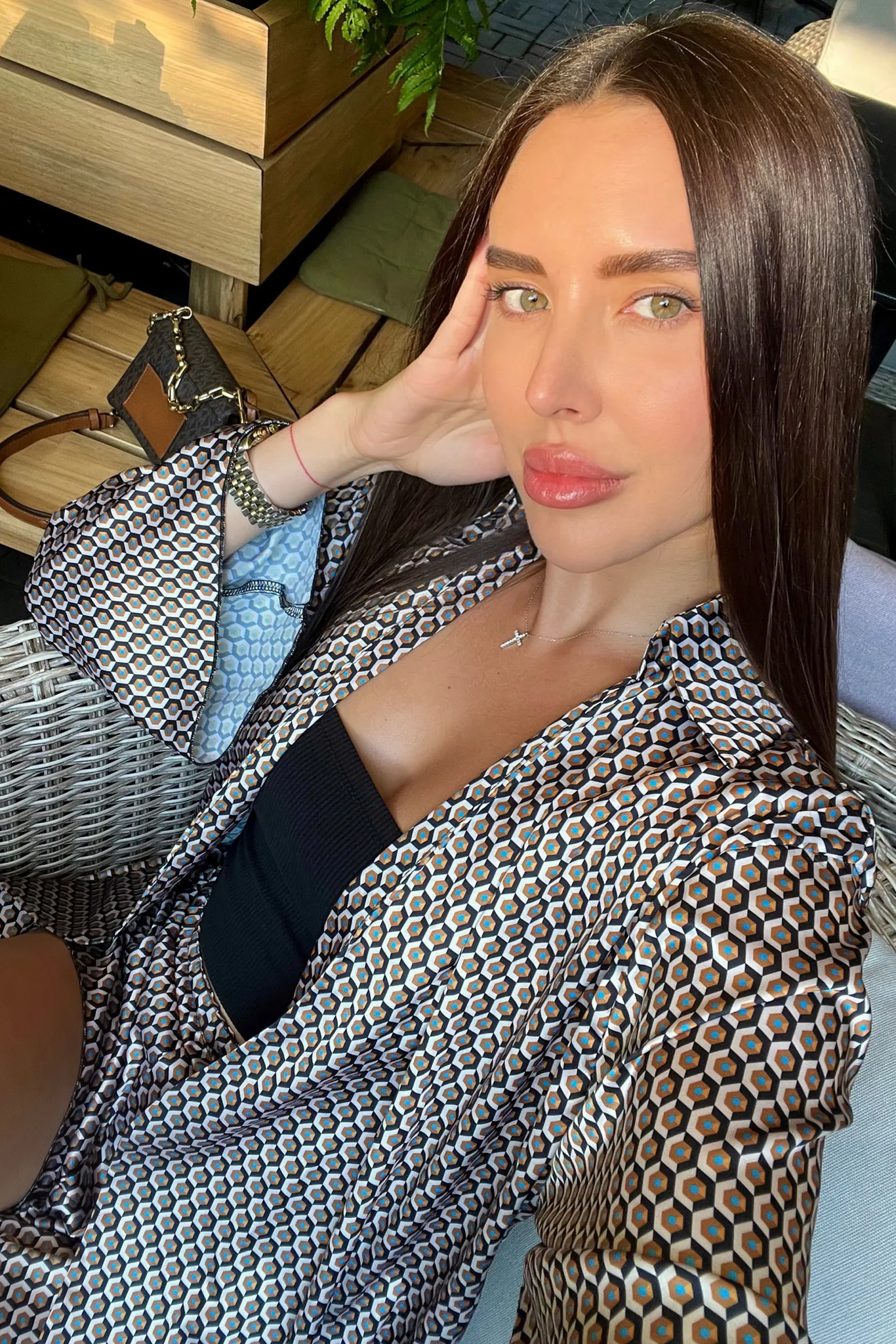 Kate an international dating website