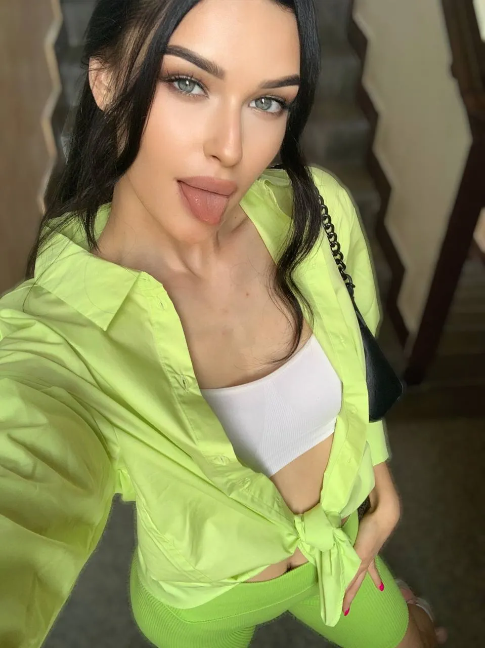 Marina brides bay dating ladies online