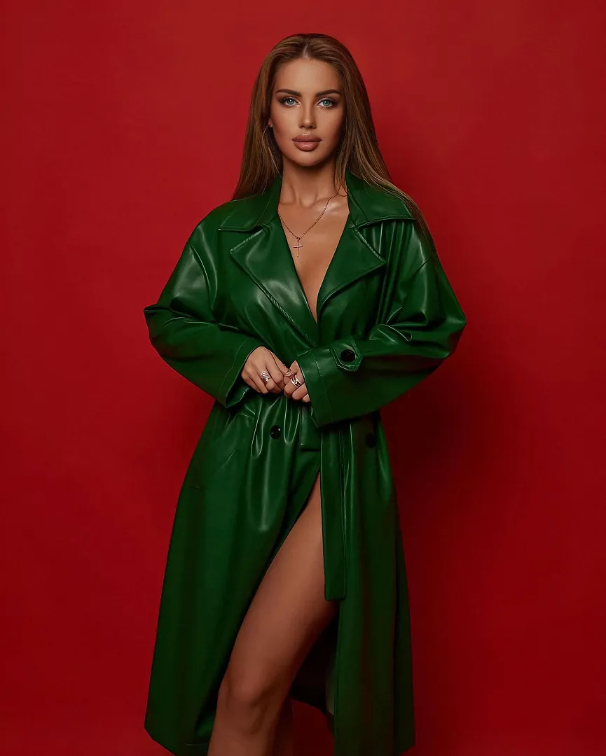 Alina dating internationally