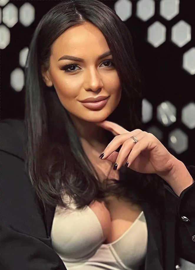 Anastasia dating internationally online
