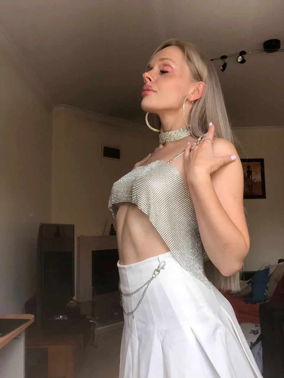Krystsina international dating japan