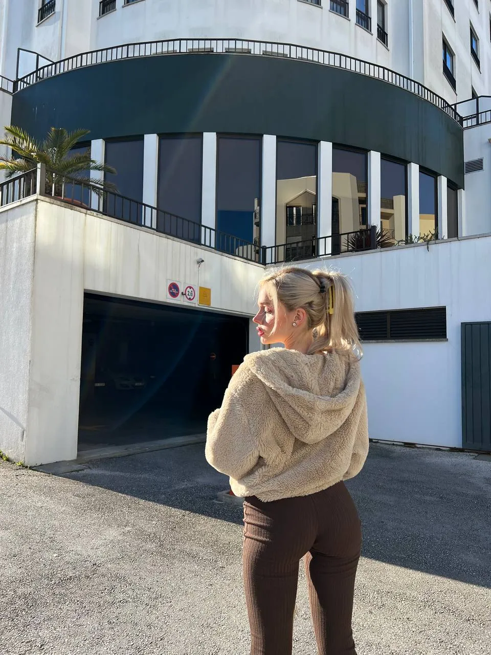 Krystsina international dating japan