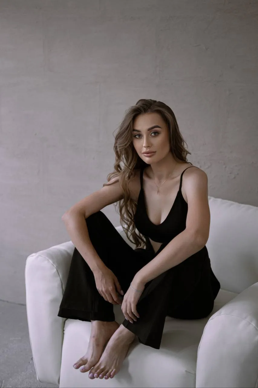 Tanya  date cure brides les bains