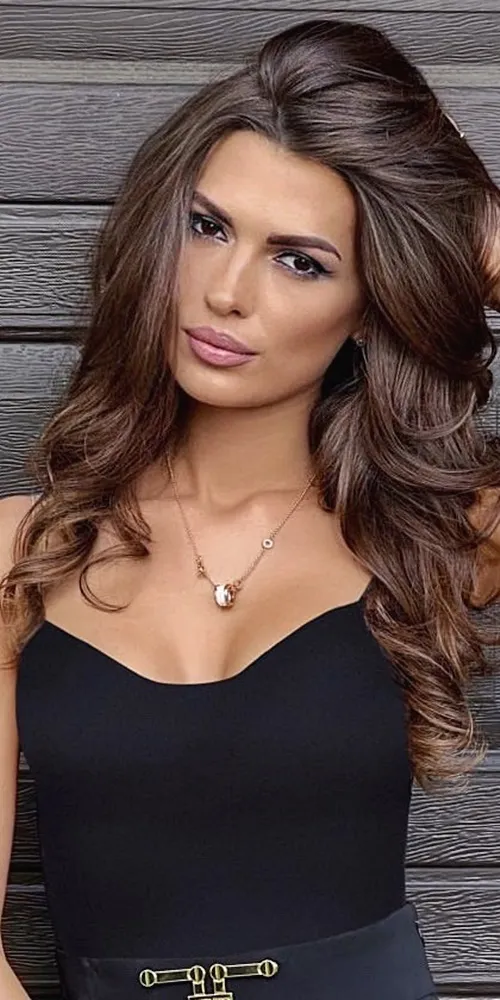 Valeria international dating free websites