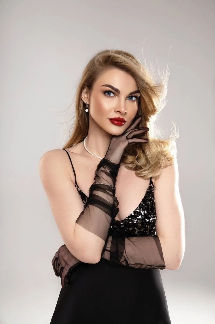 Anna international dating in spain