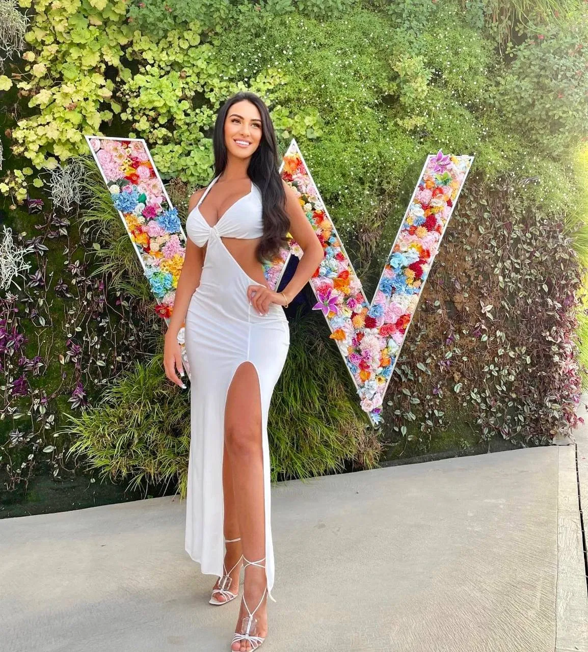 Livia international dating japan