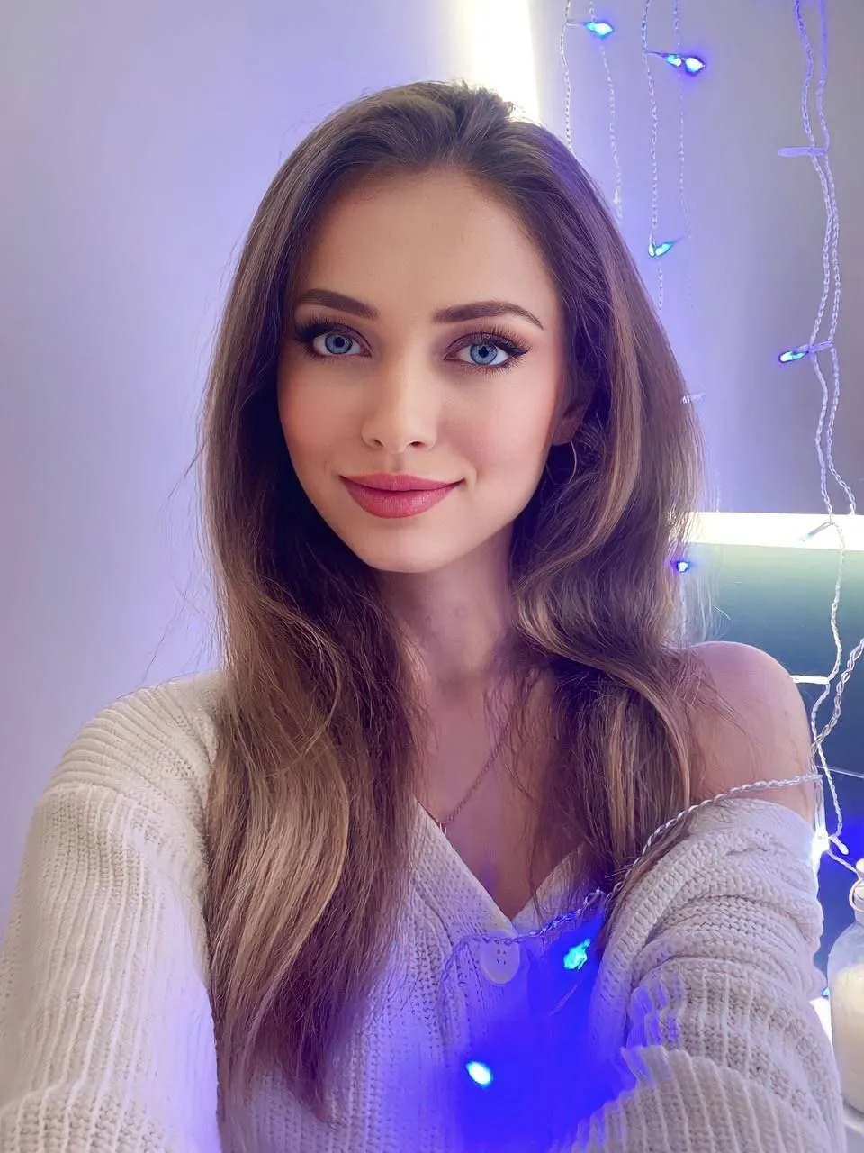 Anna international dating online free