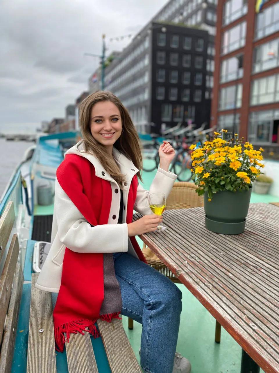 Anna international dating online free