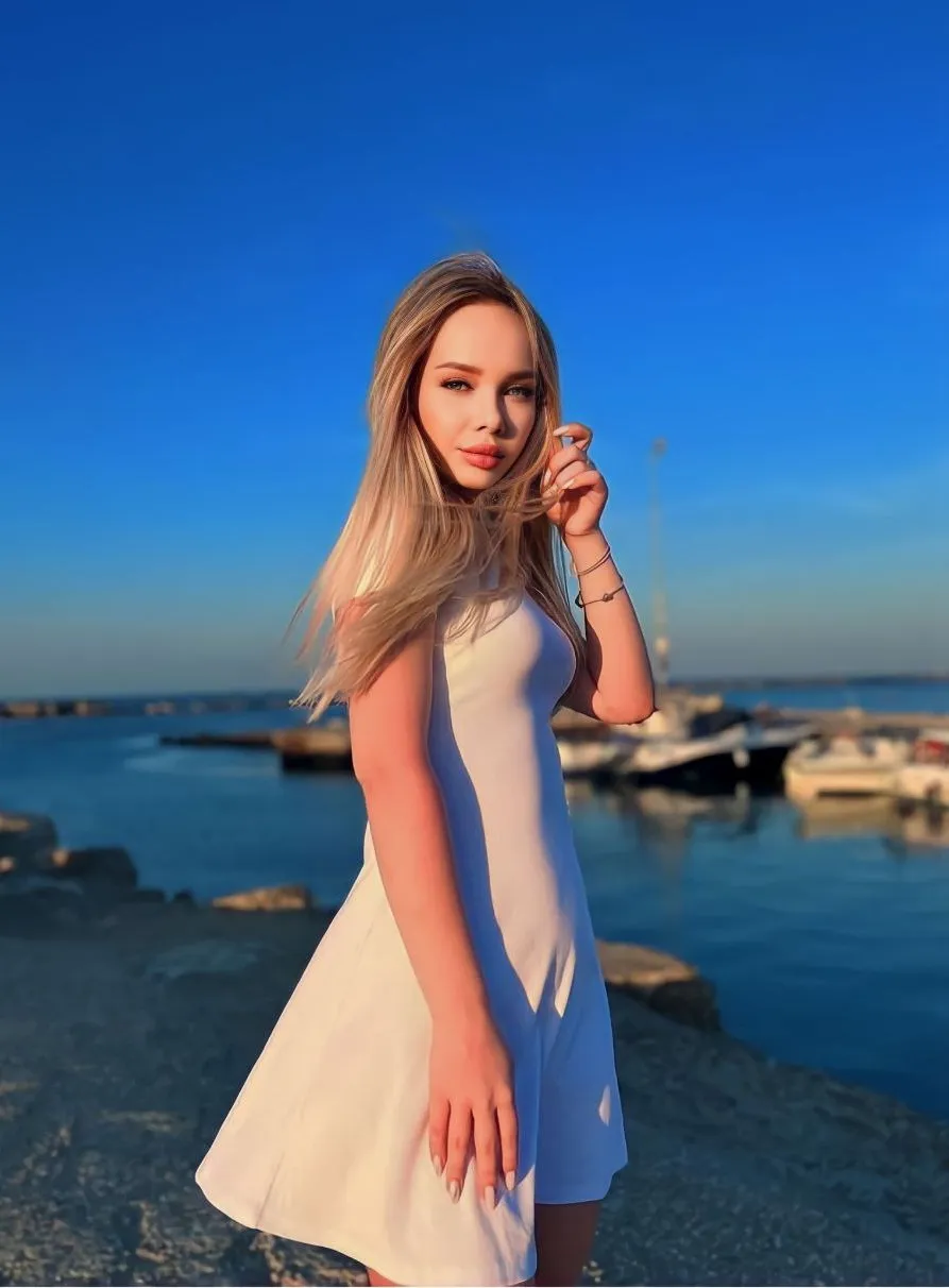 Anhelina dating international free