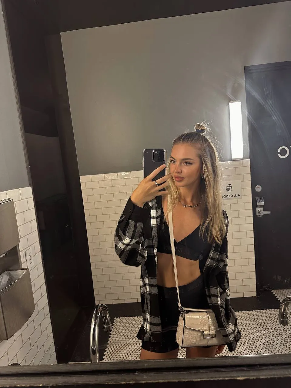 Alina international dating ireland
